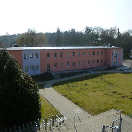 Sport Tourist Hostel Weißenfels Екстериор снимка