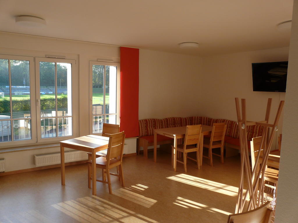 Sport Tourist Hostel Weißenfels Екстериор снимка