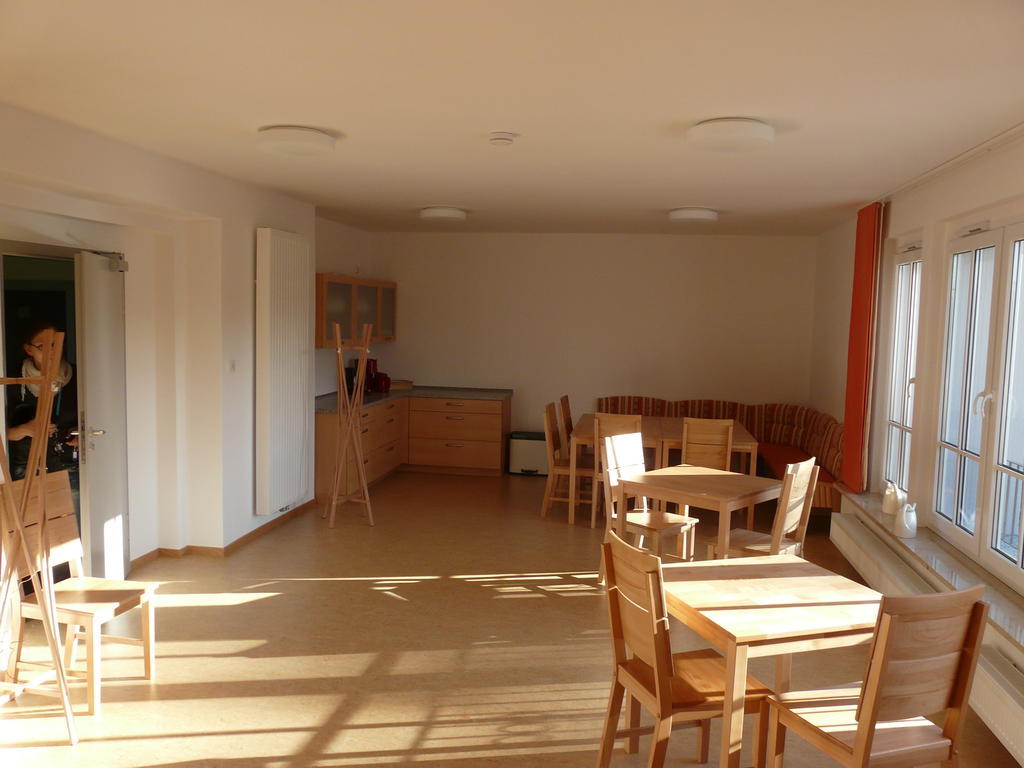 Sport Tourist Hostel Weißenfels Екстериор снимка