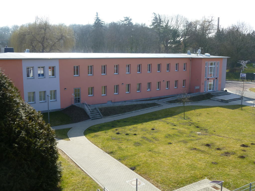 Sport Tourist Hostel Weißenfels Екстериор снимка